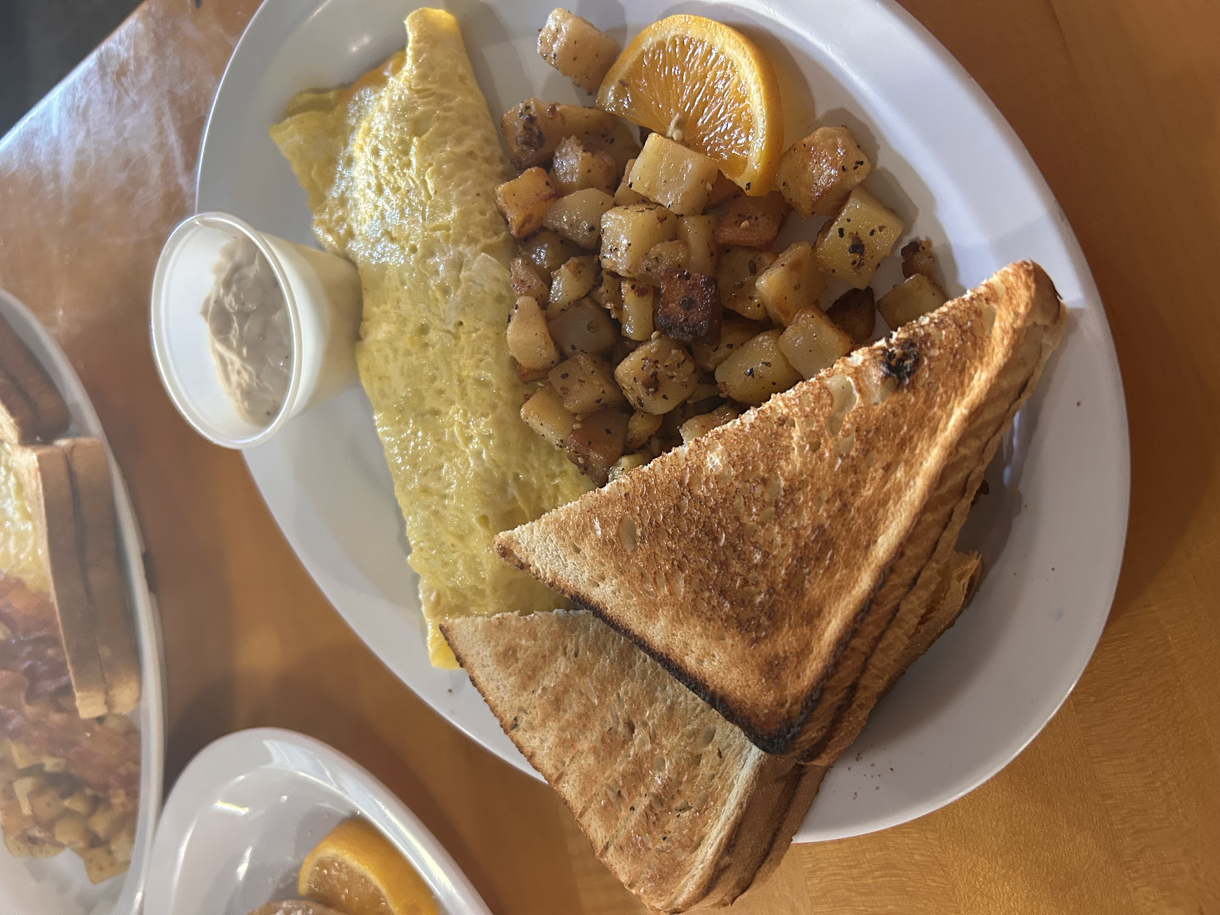 Bluffton Omelette at Squat ‘N’ Gobble
